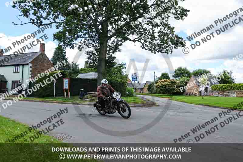 Vintage motorcycle club;eventdigitalimages;no limits trackdays;peter wileman photography;vintage motocycles;vmcc banbury run photographs